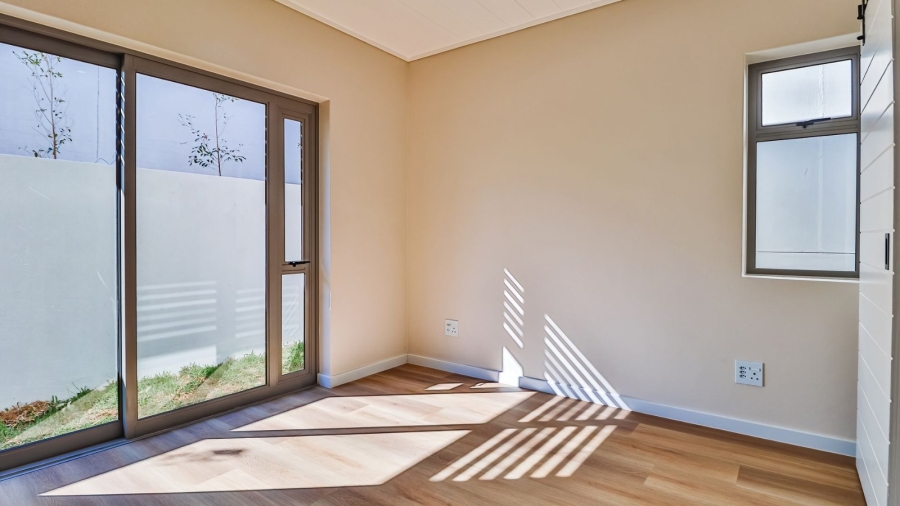 3 Bedroom Property for Sale in Heldervue Western Cape
